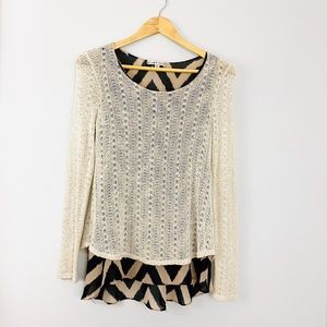 Moa Moa cream lace w/Chevron lined print tunic